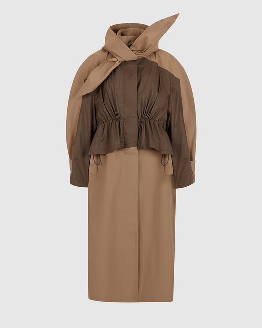 GABARDINA CON CAPUCHA BEIGE Y VERDE