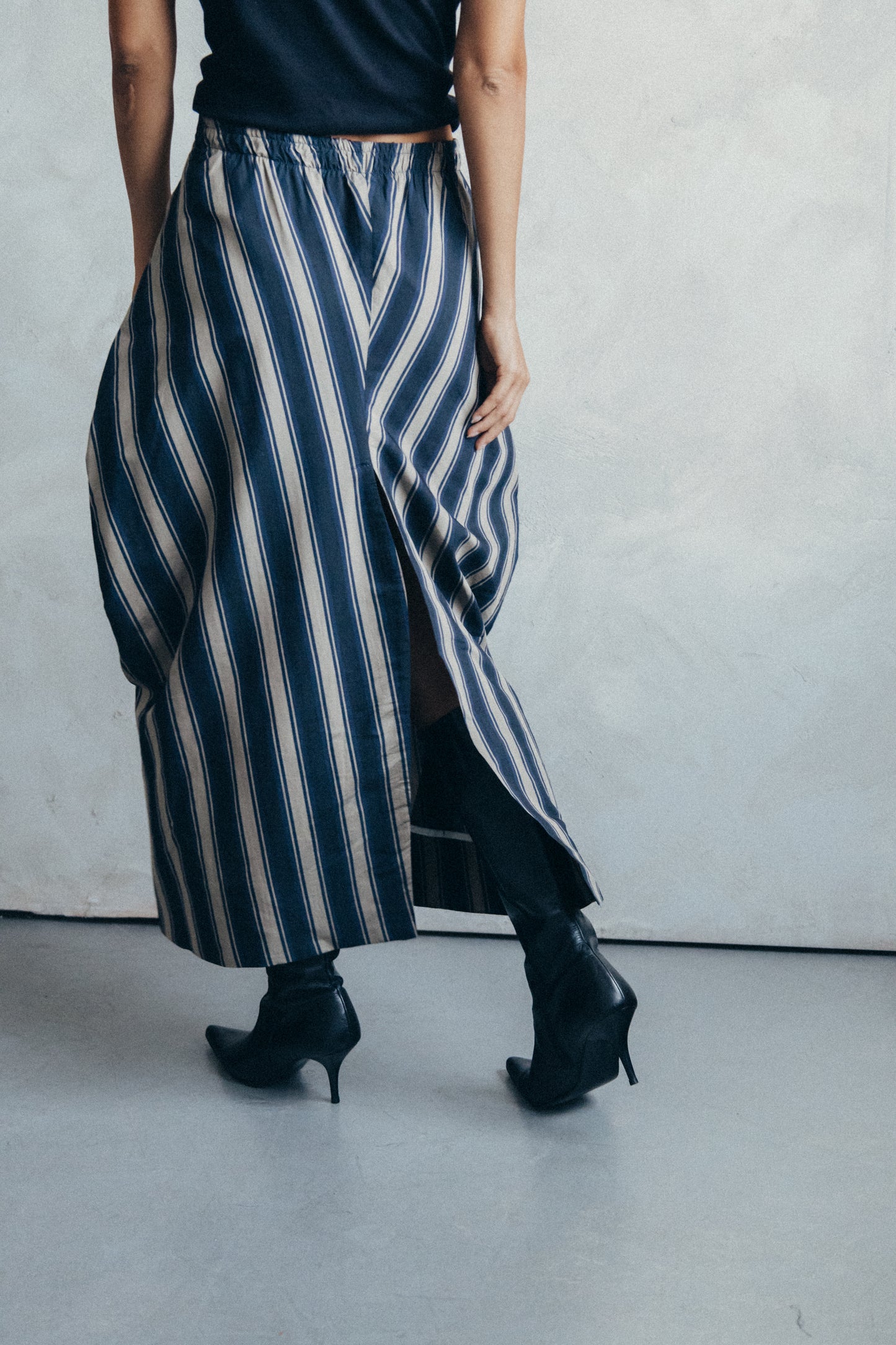LEE SKIRT