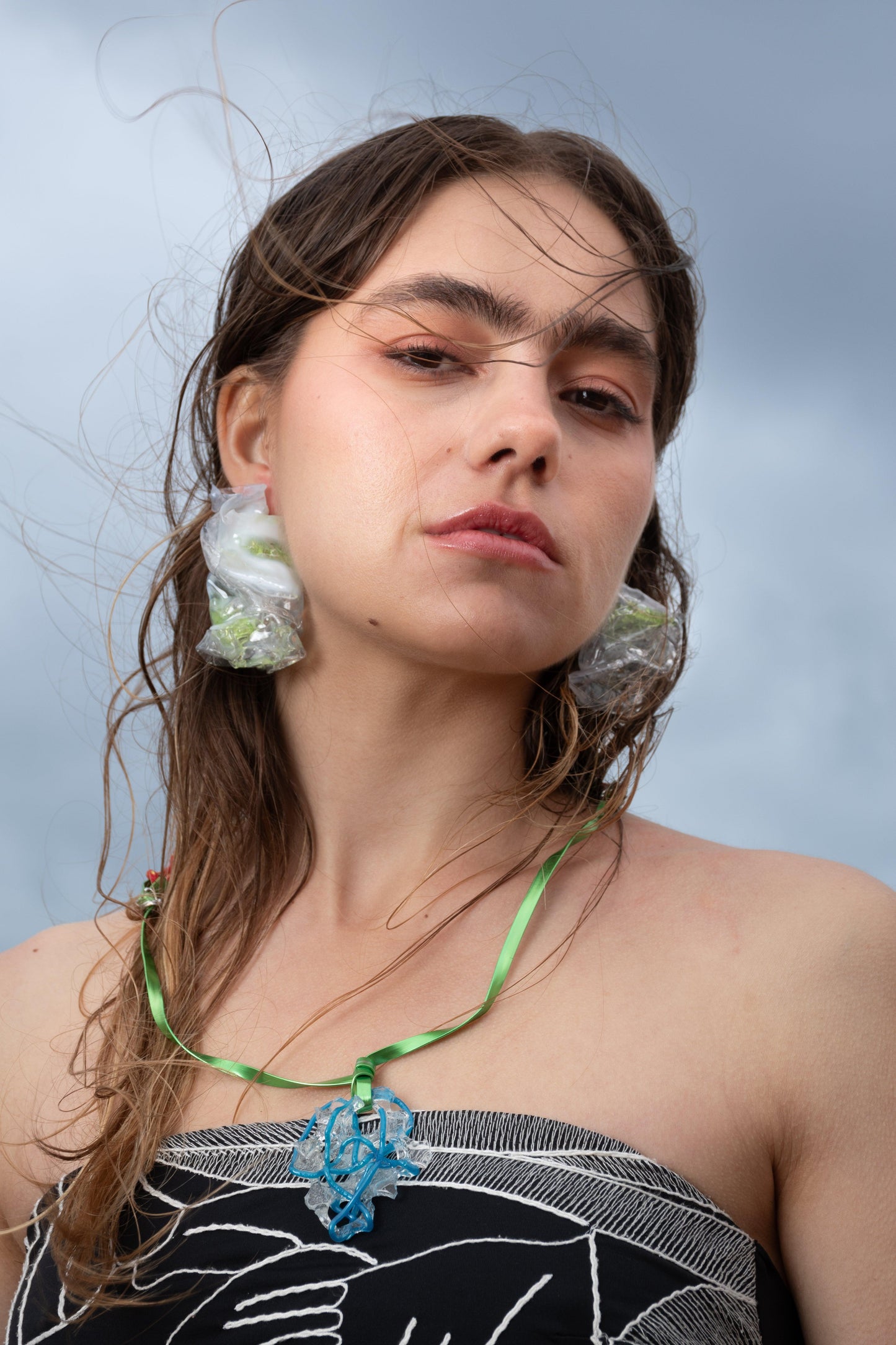 GO LIME EARRINGS