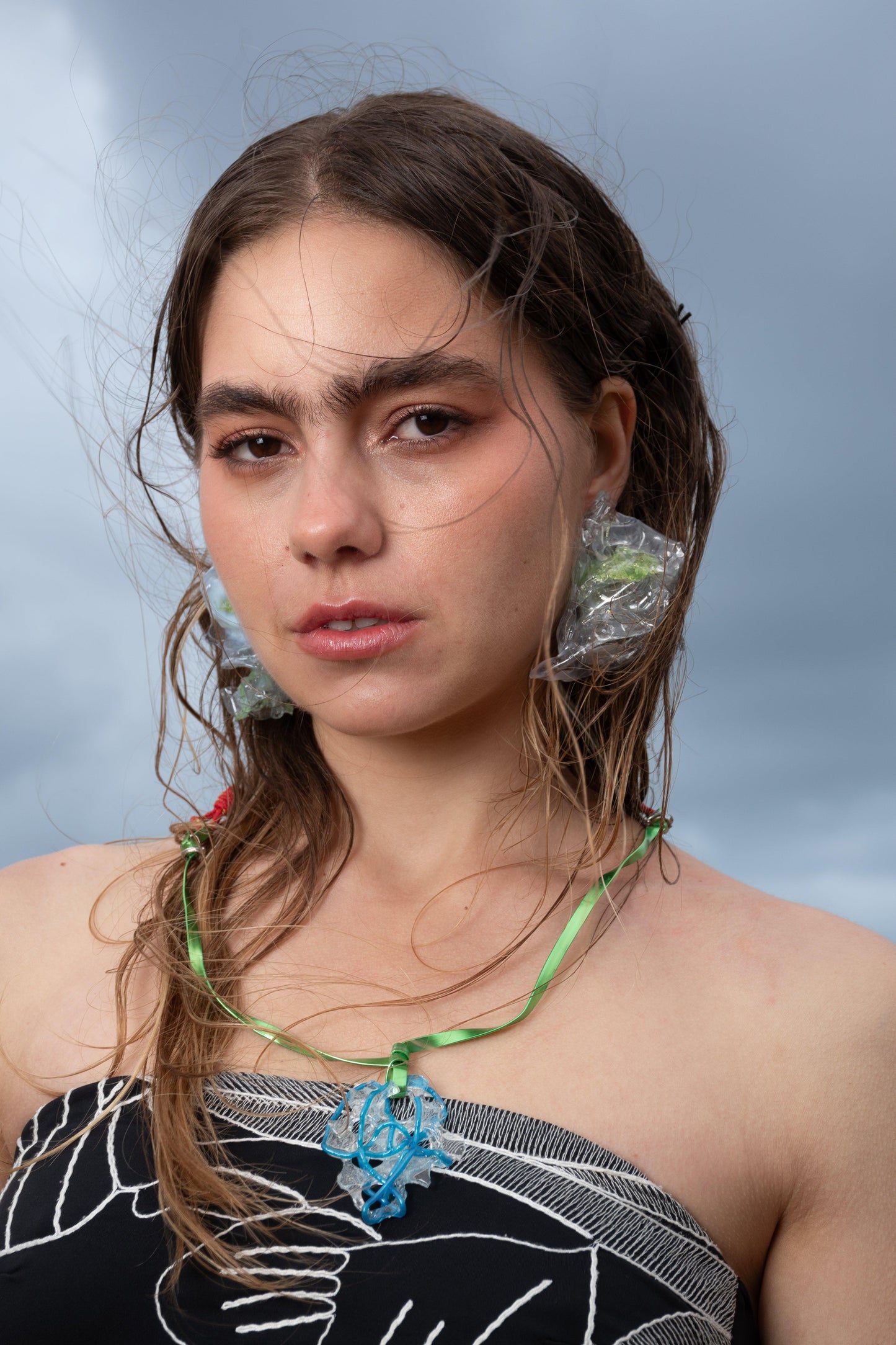 GO LIME EARRINGS
