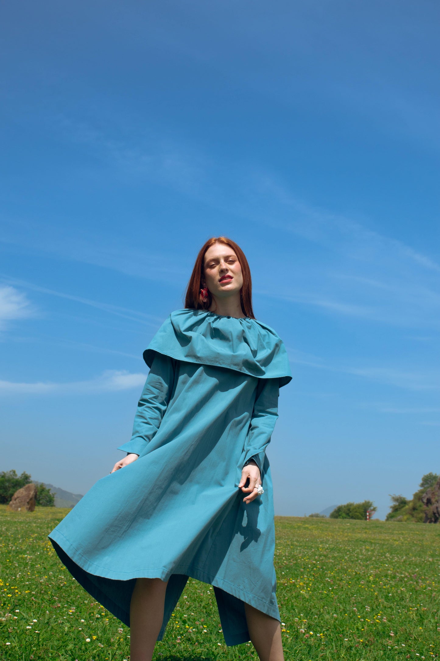VESTIDO CAPA