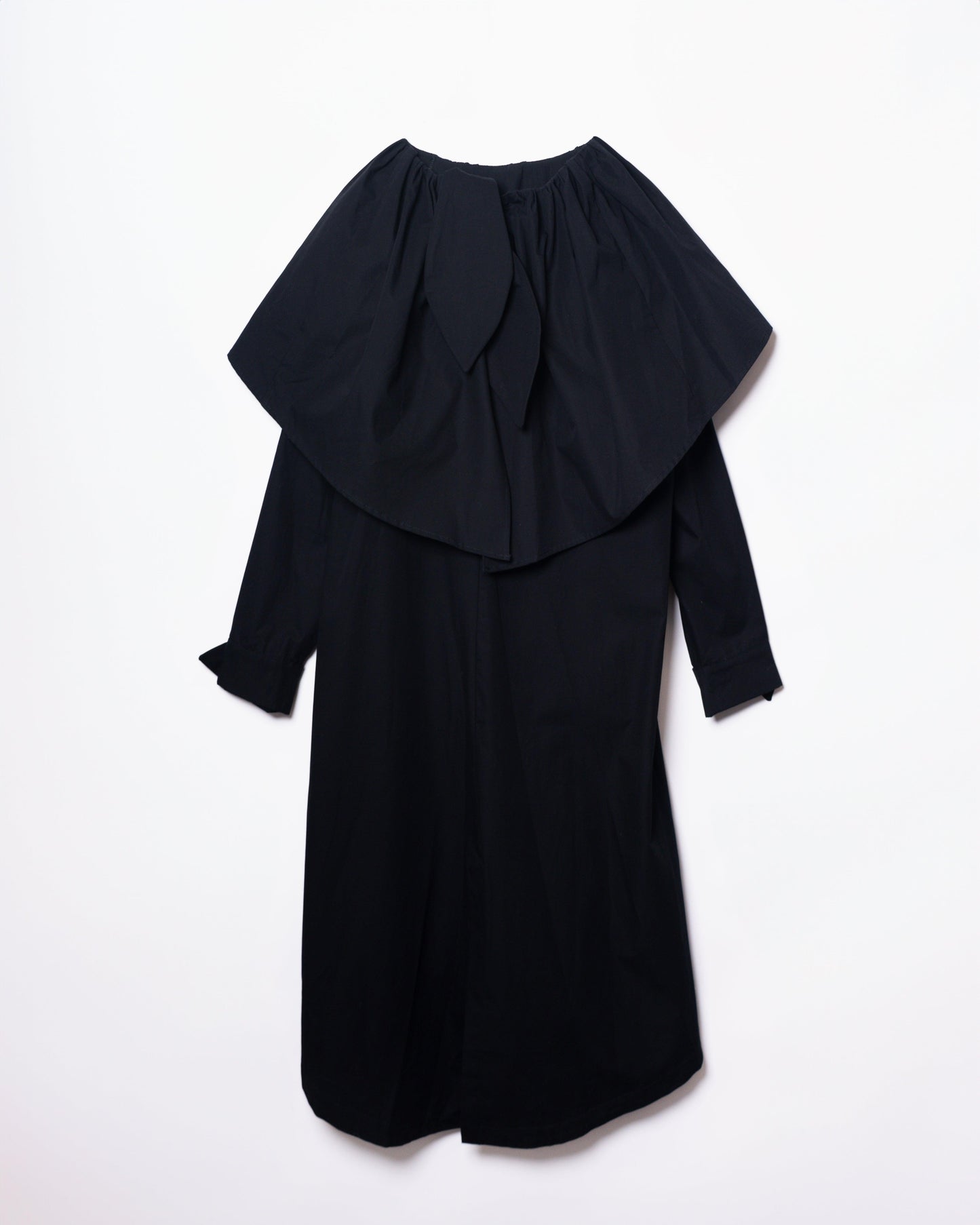 VESTIDO CAPA