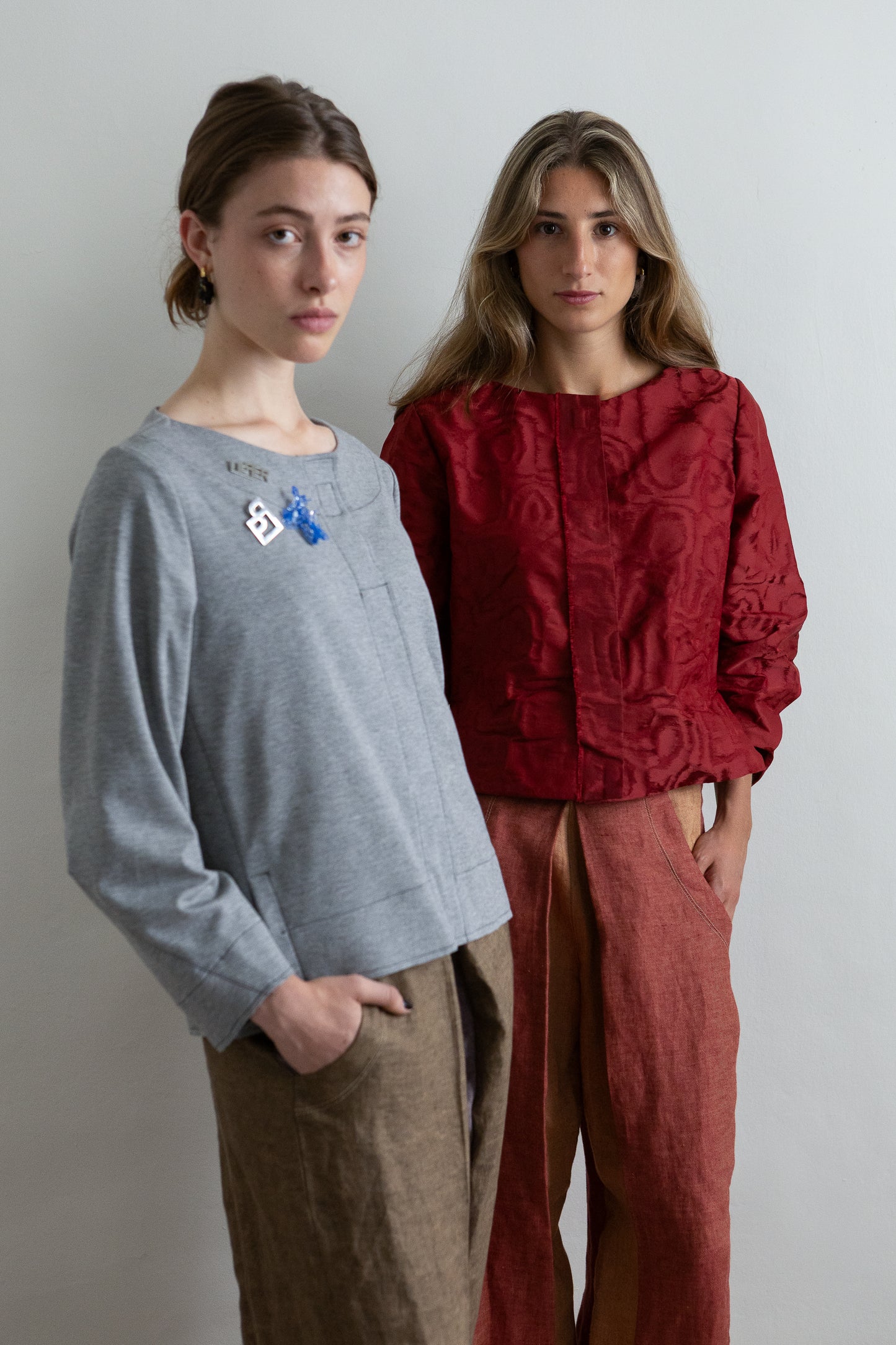 MOIRÉ red shirt