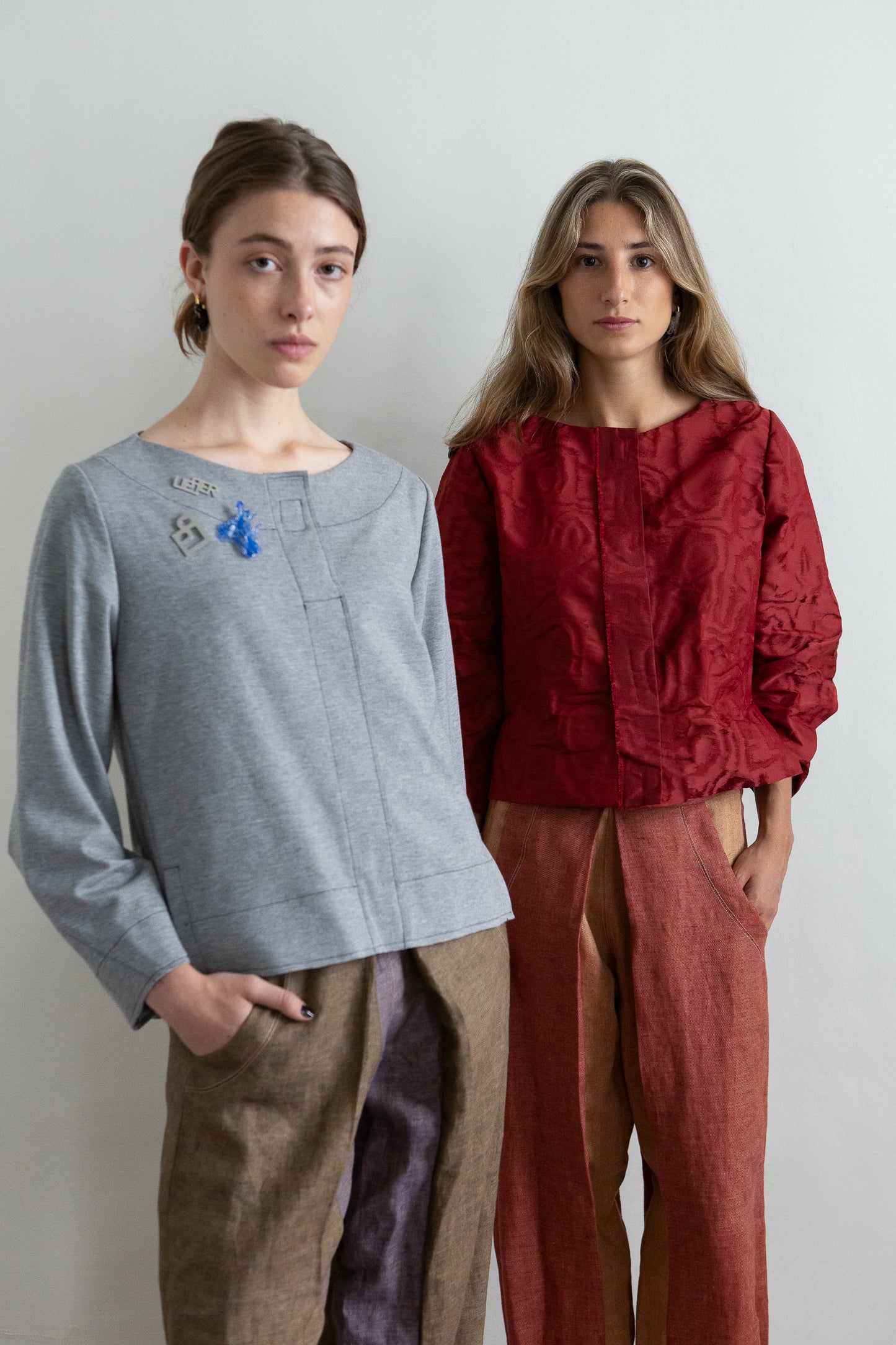 MOIRÉ red shirt