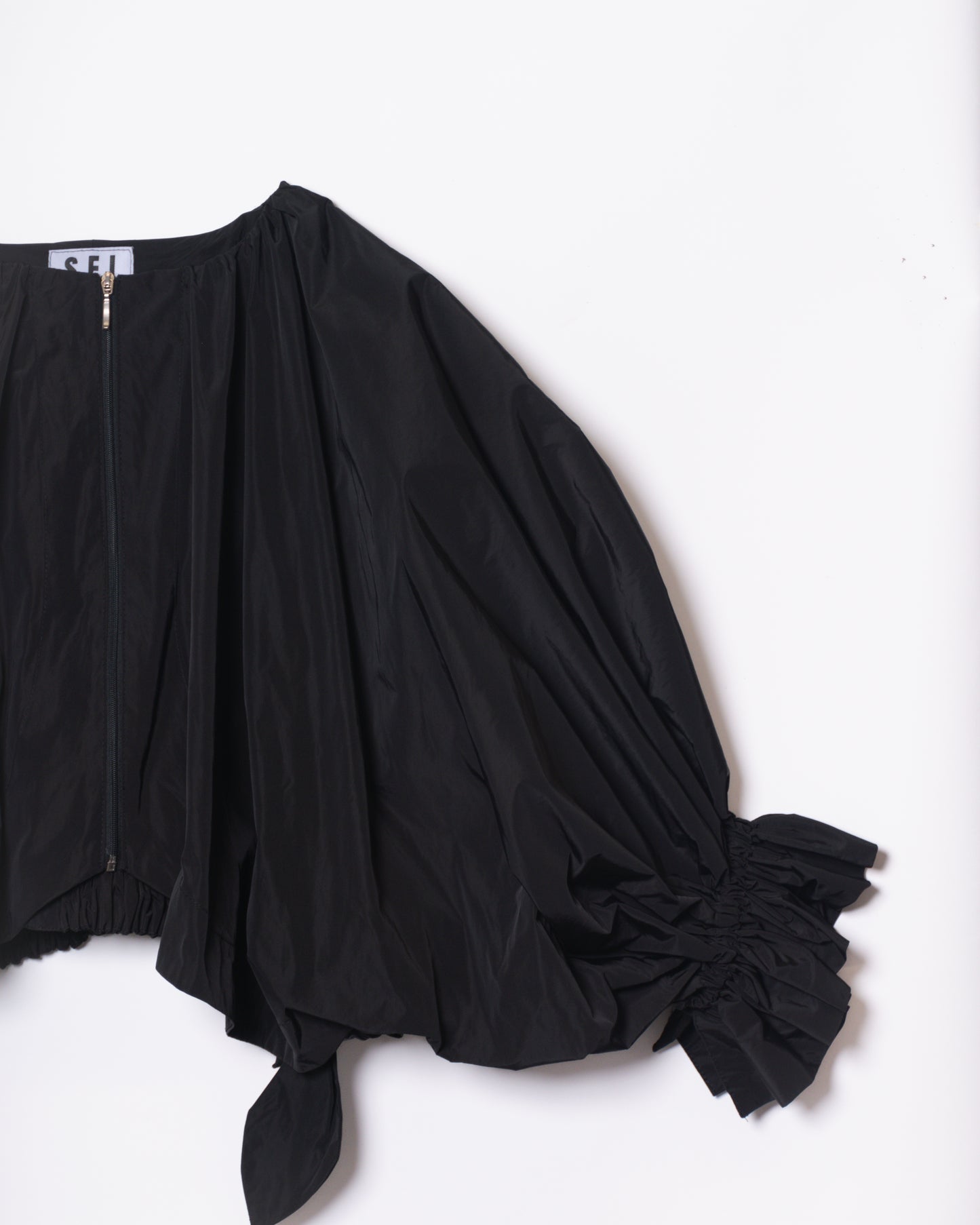 ABRIGO BOMBER - NEGRO MANGAS GRANDES